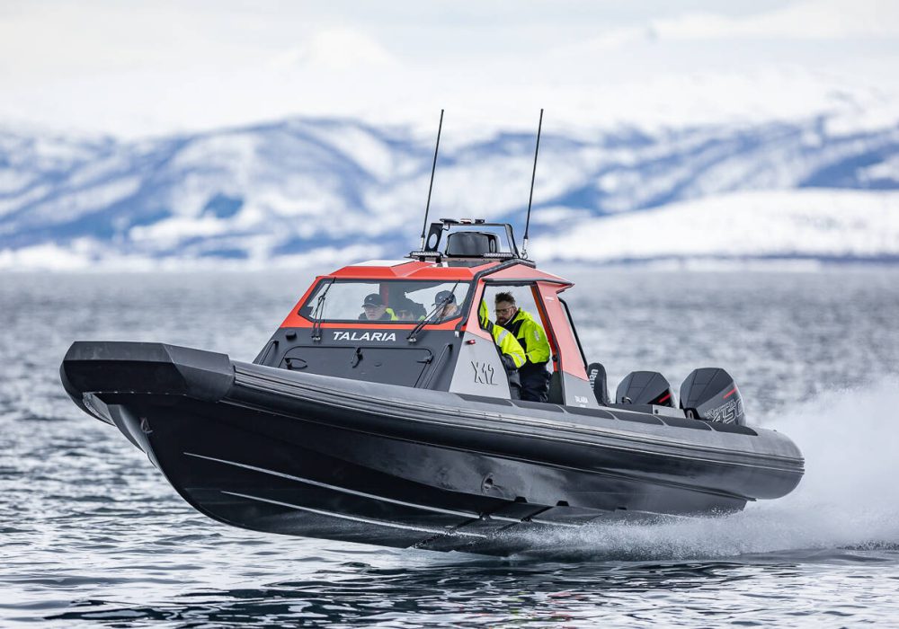 Private Whale Safari by RIB – boat tour in Tromsø with Hermes II